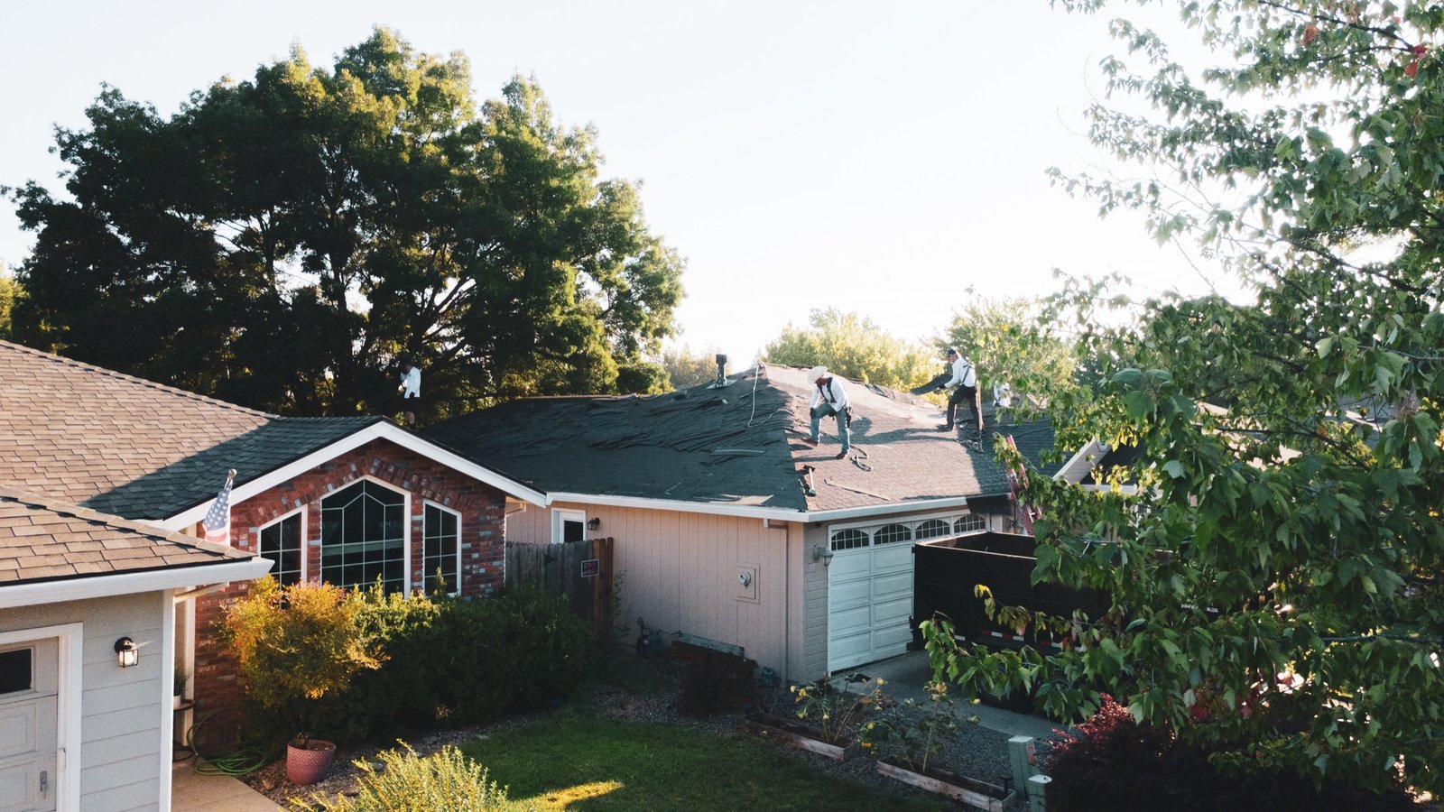 Roofing work on a Southern Oregon home